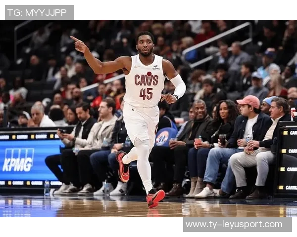 米切尔分享争冠心路历程坚信努力终将迎来丰硕成果